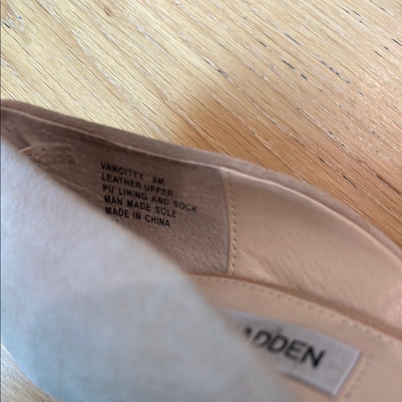 Steve Madden Beige Pointed Toe Heels - Picture 4 of 4